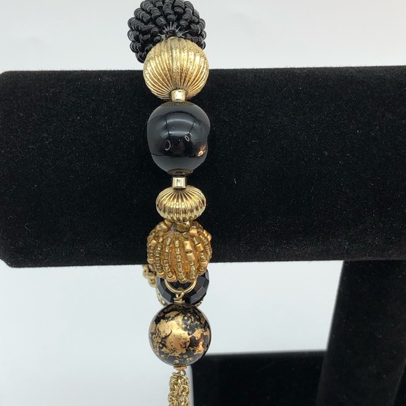 Chico’s Black and Gold beaded stretch bracelet - Picture 3 of 7